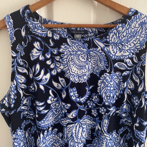Tommy Hilfiger Navy Floral Knee Length Dress - Picture 2 of 4